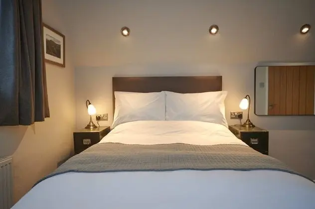 Deluxe Tek Büyük Yataklı Oda, Banyolu/Duşlu