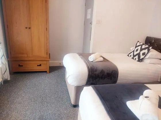 İki Ayrı Yataklı Oda
