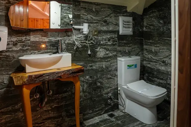 Senior Suite Oda