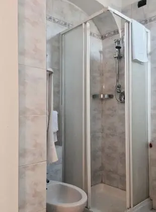 Economy Tek Büyük Yataklı Oda