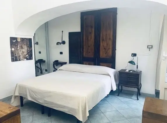 Tek Büyük veya İki Ayrı Yataklı Oda, Deniz Manzaralı