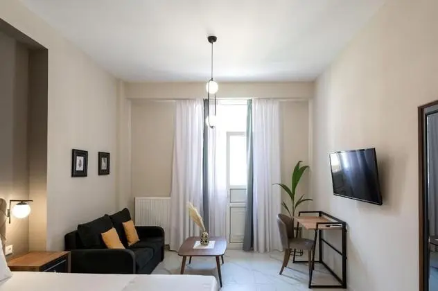 Deluxe Stüdyo Süit