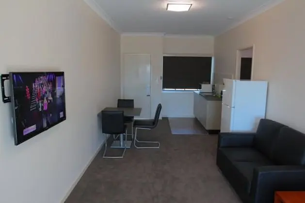 Standard Süit, 2 Yatak Odası, Sigara İçilmez, Küçük Mutfak (Apartment)