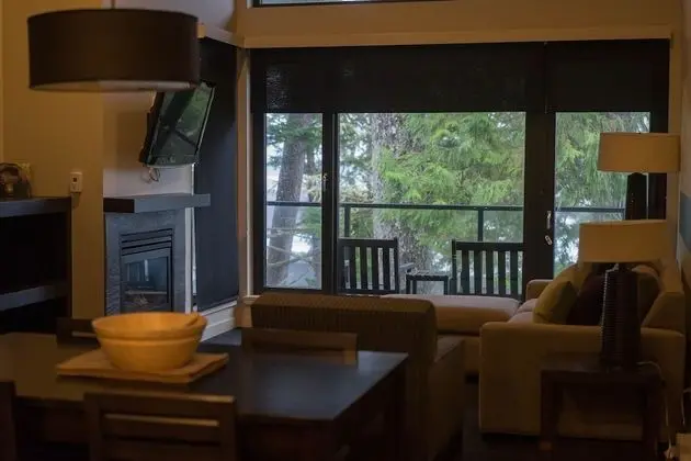 1 Bedroom Trail  (short distance from main lodge)