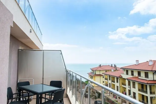 Apart Daire, 2 Yatak Odası (Breeze 12)