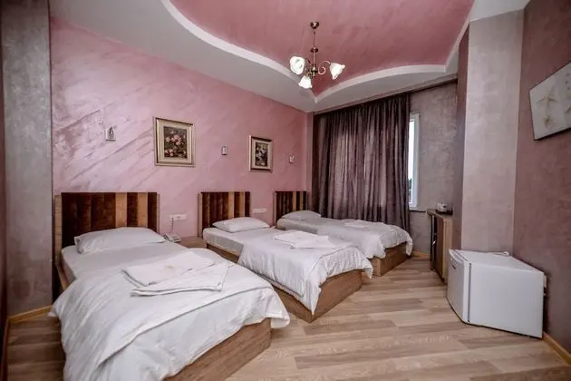Standard Üç Kişilik Oda