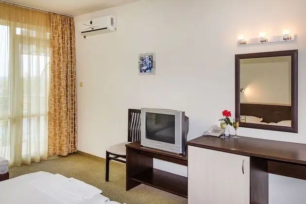 Basic Büyük Yataklı Tek Kişilik Oda, Balkon