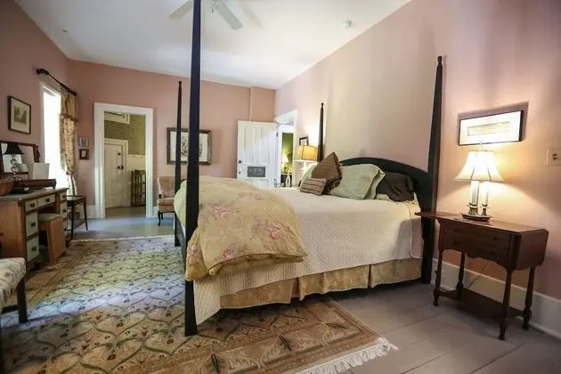 Romantic Tek Büyük Yataklı Oda, 1 En Büyük (King) Boy Yatak, Sigara İçilmez, Bahçe Manzaralı