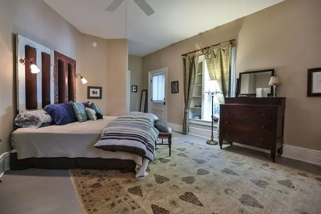 Romantic Tek Büyük Yataklı Oda, 1 En Büyük (King) Boy Yatak, Sigara İçilmez, Bahçe Manzaralı