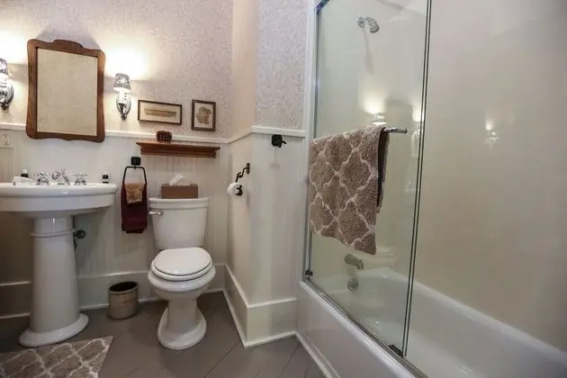 Traditional Tek Büyük Yataklı Oda, 1 Çift Kişilik Yatak, Sigara İçilmez, Avlu Manzaralı