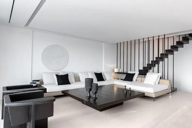 Royal Villa, 4 Yatak Odası, Kişiye Özel Havuzlu, Deniz Manzaralı
