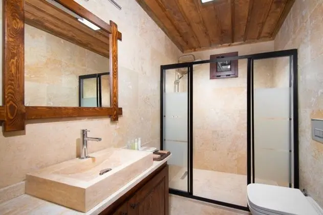 Jakuzili Suit Oda,    , Hamamlı