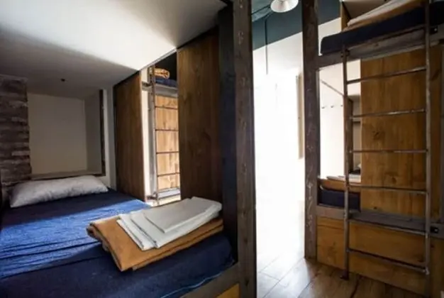 Ortak Ranzalı Oda, Karma Ranzalı Oda, Ortak Banyo (6 beds)