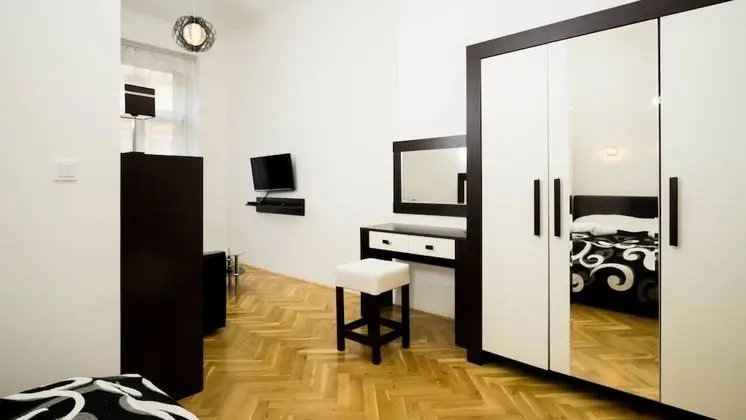 Deluxe Apart Daire