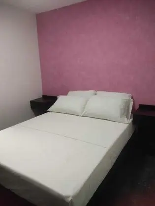 Basic Tek Büyük Yataklı Oda