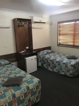 Standard Oda (2 Single Beds)