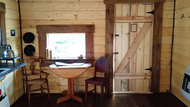 Dora Keen Cabin w Shared Outhouse