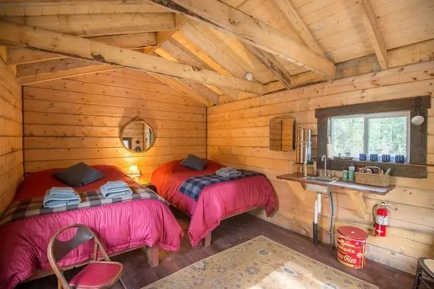 Martin Radovan Cabin w Shared Outhouse