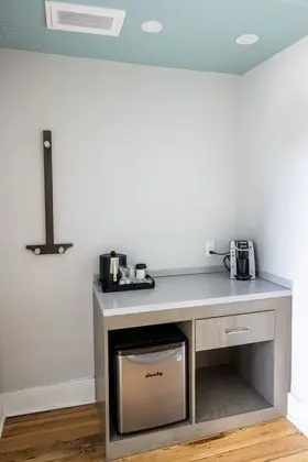 Classic Oda, 1 Büyük (Queen) Boy Yatak