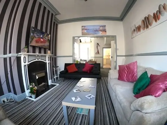 Ev, Özel Banyo (Seaside Cove)