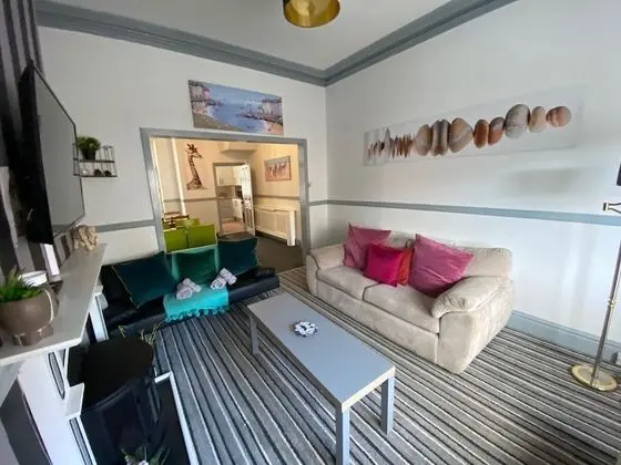 Ev, Özel Banyo (Seaside Cove)
