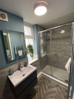 Apart Daire, Banyolu/Duşlu (Vance Street Apartment)