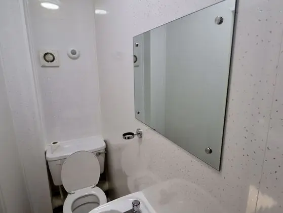 Tek Büyük Yataklı Oda, Banyolu/Duşlu
