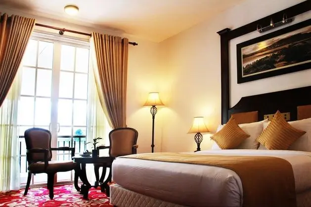 Deluxe Tek Büyük Yataklı Oda, Dağ Manzaralı