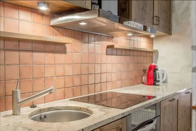 no 8 Blacksmiths 2 floors 2 bedrooms Suite - Muurivahe 21