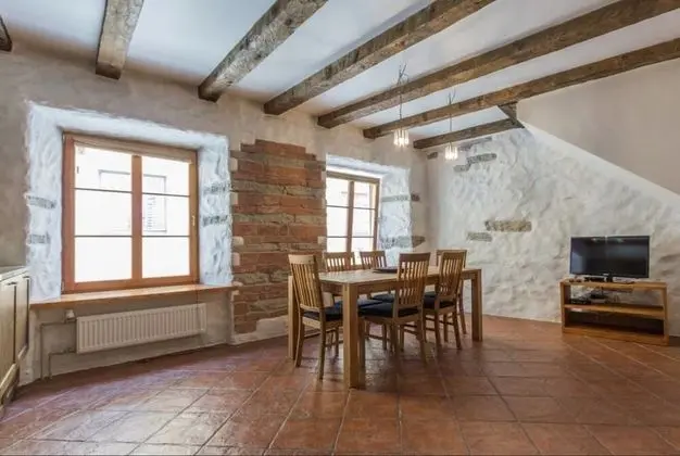 no 8 Blacksmiths 2 floors 2 bedrooms Suite - Muurivahe 21