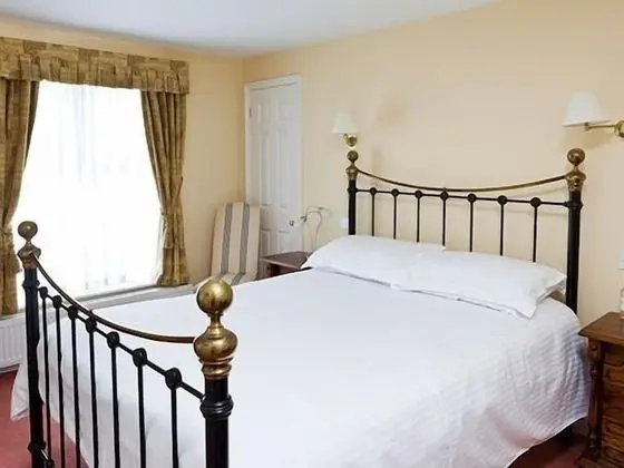 Tek Büyük Yataklı Oda, Banyolu/Duşlu (Cuckmere - Bedstead)