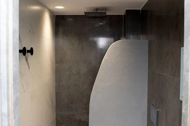 Superior Suite with Spa Bath