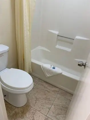 Oda, 1 En Büyük (King) Boy Yatak, Sigara İçilebilir