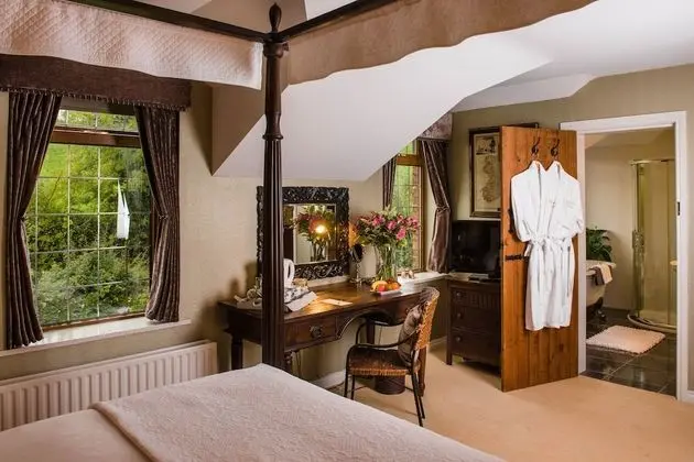 Tek Büyük Yataklı Oda, Banyolu/Duşlu (Colonial Room(super king))