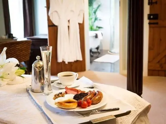 Tek Büyük Yataklı Oda, Banyolu/Duşlu (Colonial Room(super king))