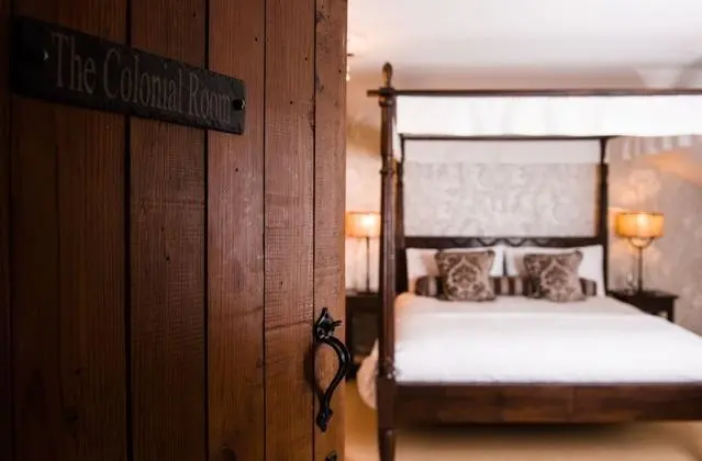 Tek Büyük Yataklı Oda, Banyolu/Duşlu (Colonial Room(super king))