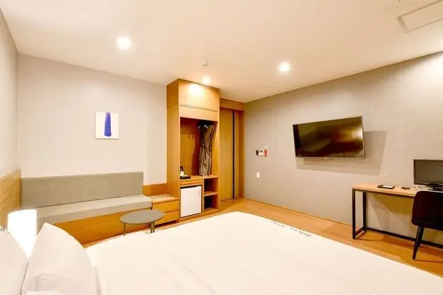 Deluxe Tek Büyük Yataklı Oda