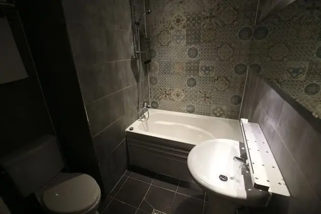 Standard Tek Büyük Yataklı Oda