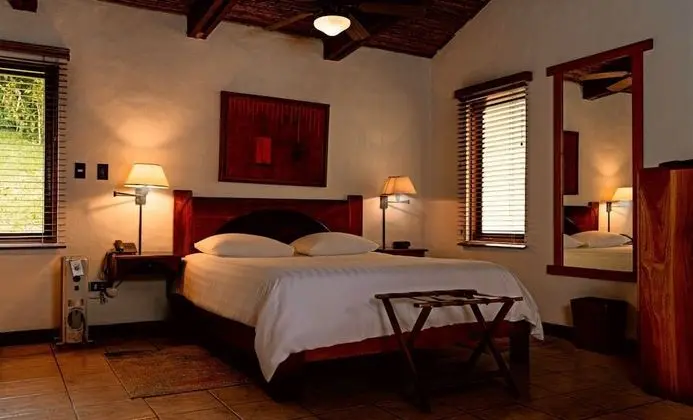 Superior Casita Queen Bed