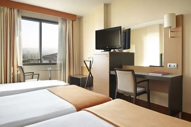 İki Ayrı Yataklı Oda (with extra bed)