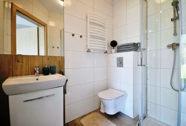 Dört Kişilik Oda, 1 Büyük (Queen) Boy Yatak ve Çekyat, Sigara İçilmez