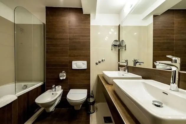 Classic Tek Büyük Yataklı Oda