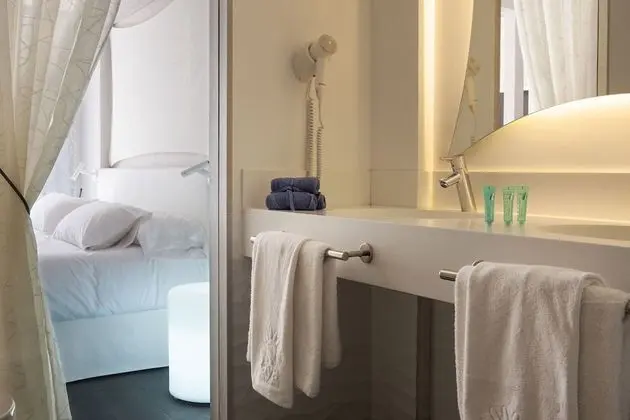 Standard Tek Büyük Yataklı Oda, Balkon