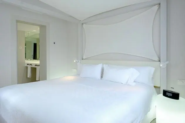 Süit, Sıcak Su Küveti, Bahçe Manzaralı (Garden Suite - 3 adults)