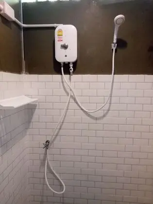 Deluxe Ortak Ranzalı Oda, Bahçe Manzaralı
