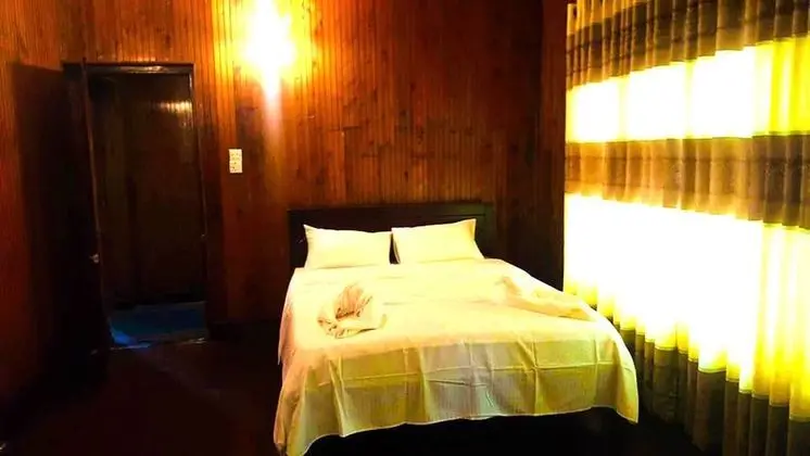 Deluxe Üç Kişilik Oda, 1 Yatak Odası, Bahçe Manzaralı, Dağ Yamacı