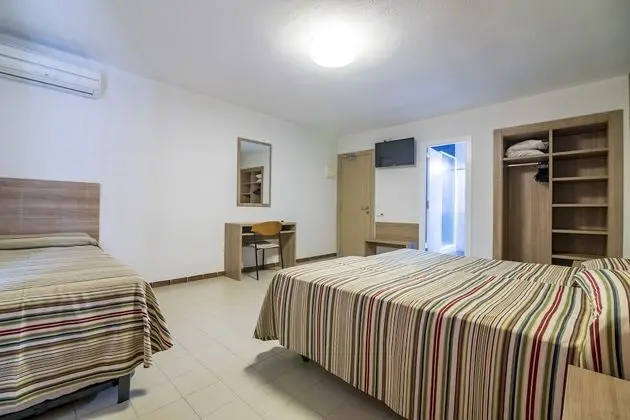 Dört Kişilik Oda (for 4 people)