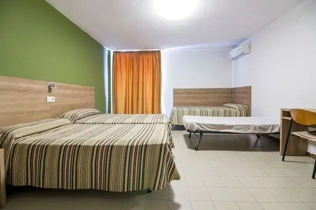 Dört Kişilik Oda (for 4 people)