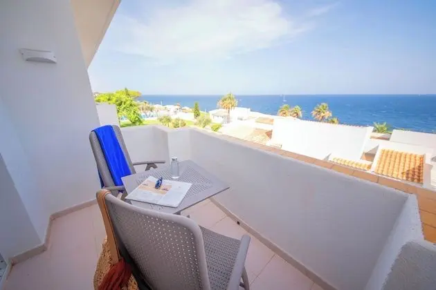 Junior Süit, 1 Yatak Odası, Balkon, Deniz Manzaralı (2 adults + 1 child)