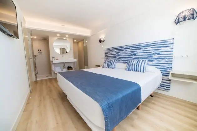 Junior Süit, 1 Yatak Odası, Balkon, Denize Bakan (2 adults)